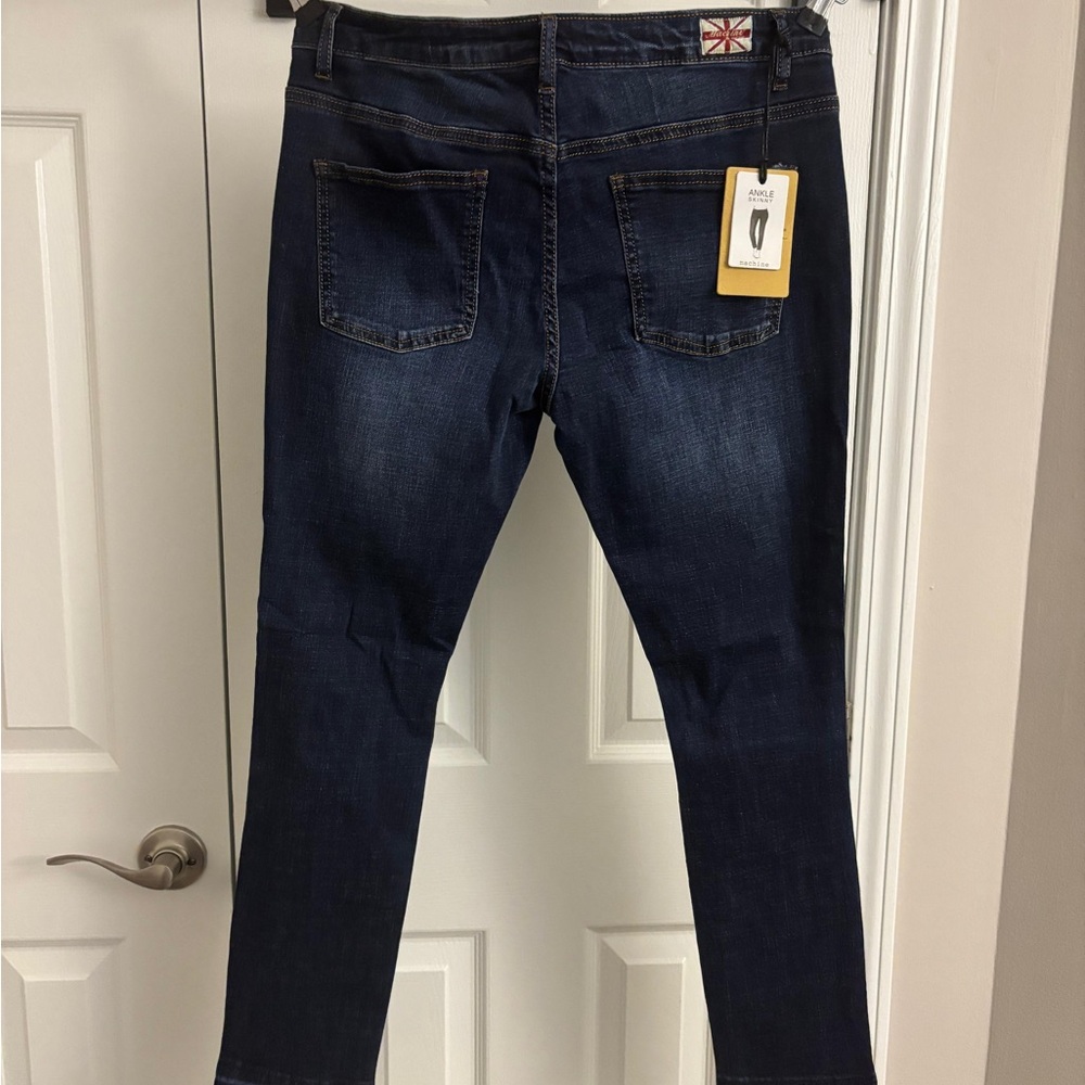 Machine Women's Distressed Dark Blue Skinny Jeans - Picture 8 of 9